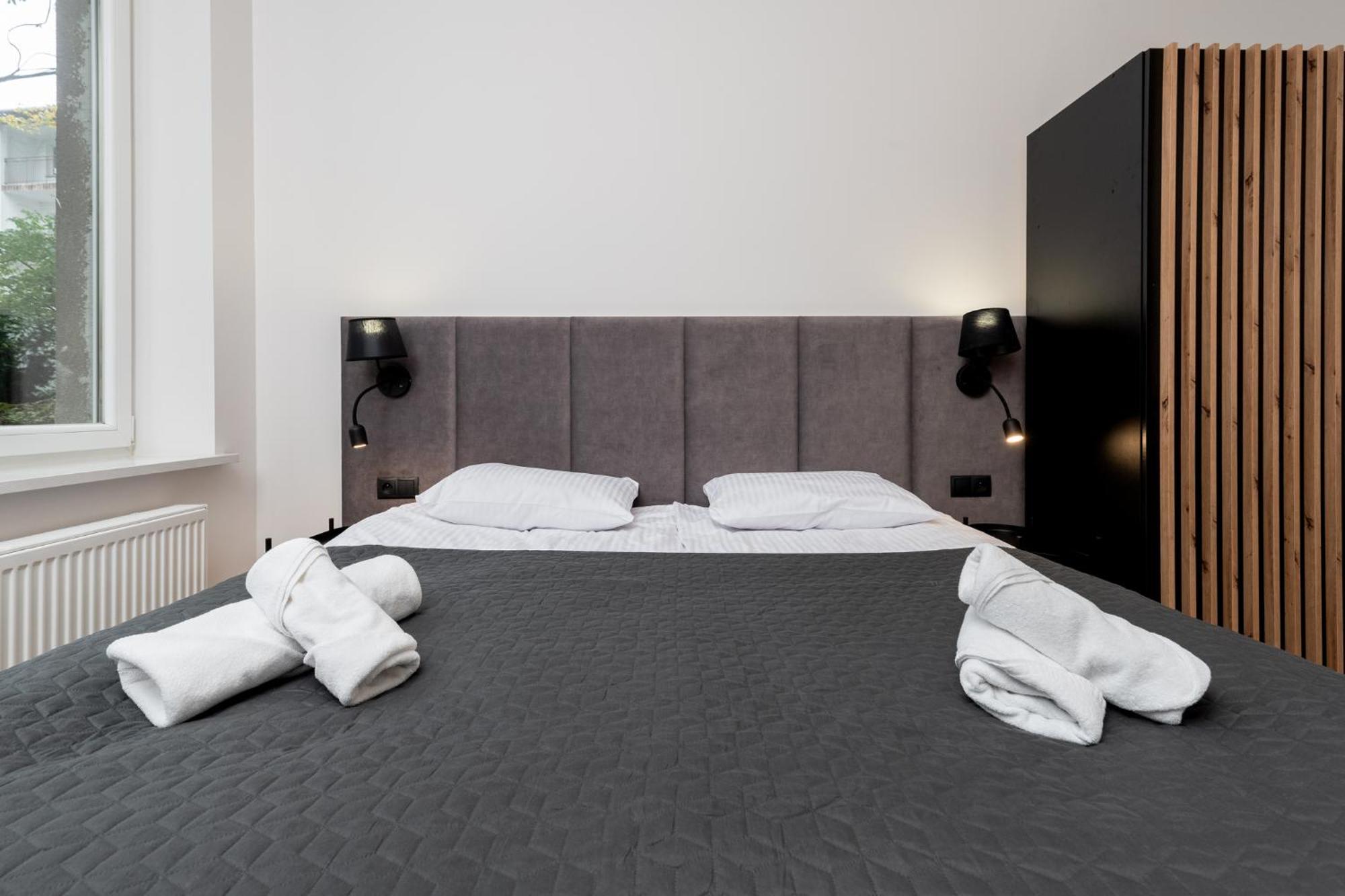 Revesen Premium Apartments クラクフ エクステリア 写真