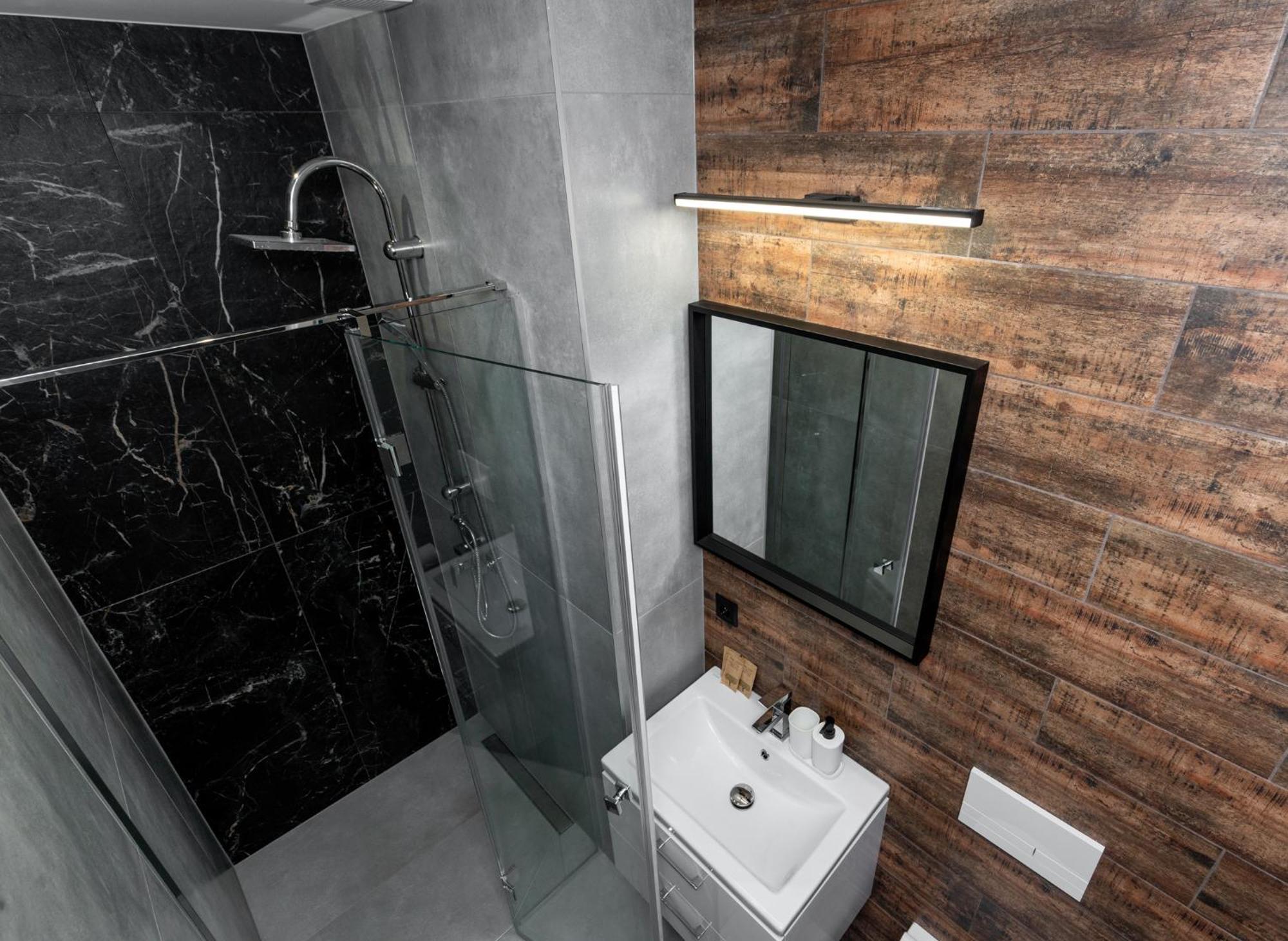 Revesen Premium Apartments クラクフ エクステリア 写真