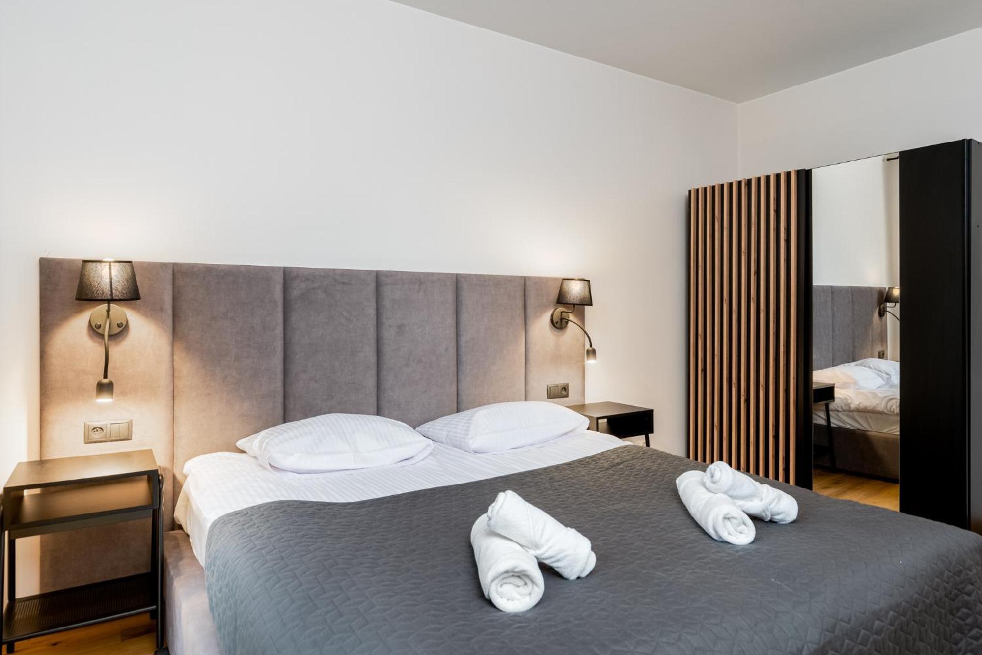 Revesen Premium Apartments クラクフ エクステリア 写真