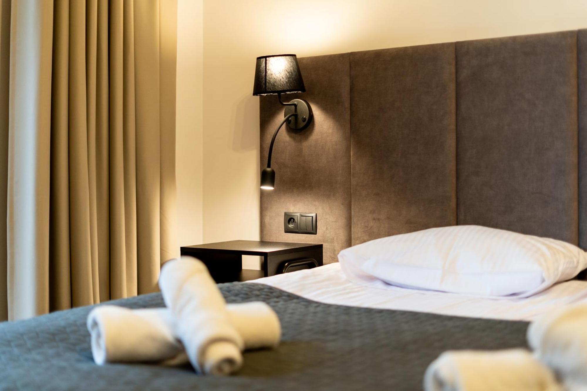 Revesen Premium Apartments クラクフ エクステリア 写真